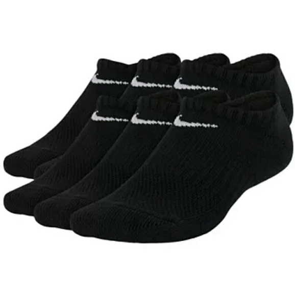 womens black nike ankle socks
